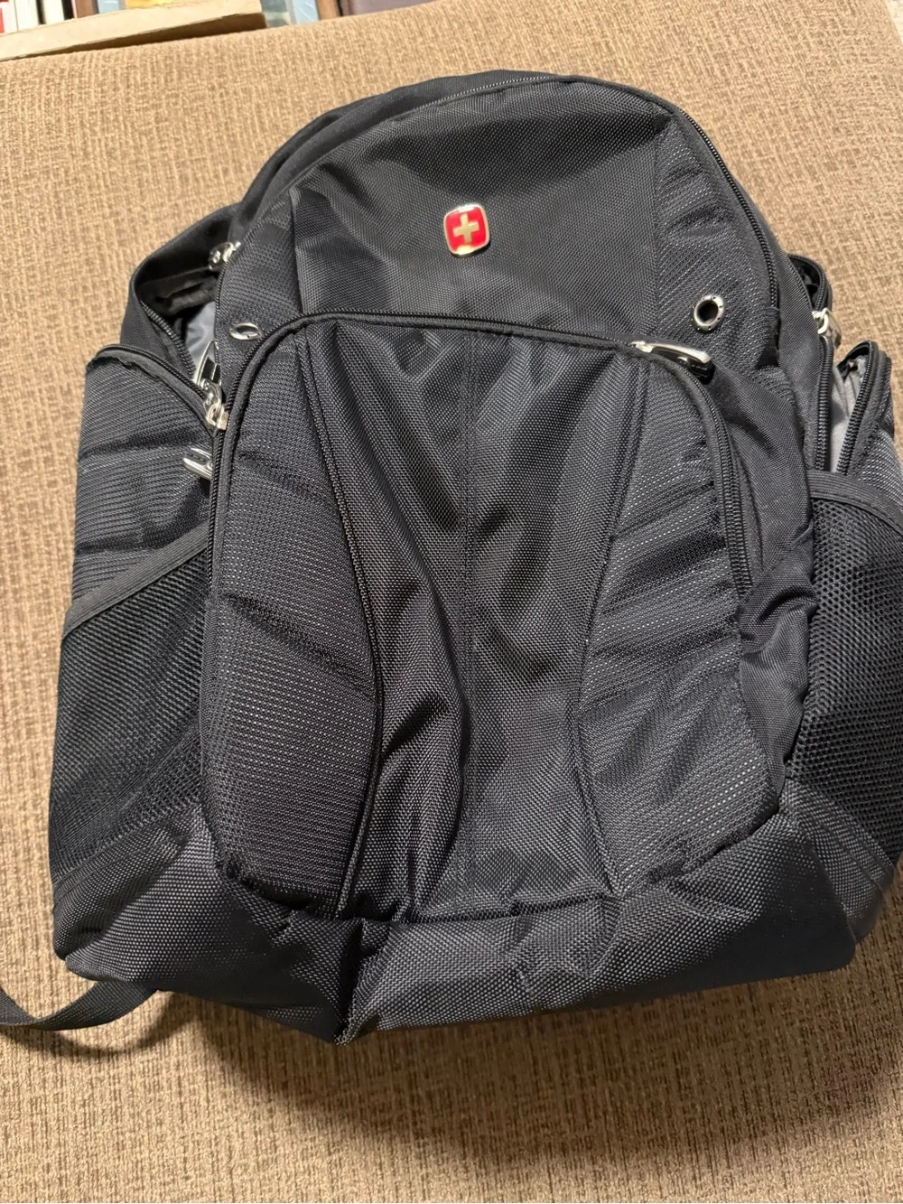 Swiss Mountain Black Men's Backpack with Padded Laptop Compartment